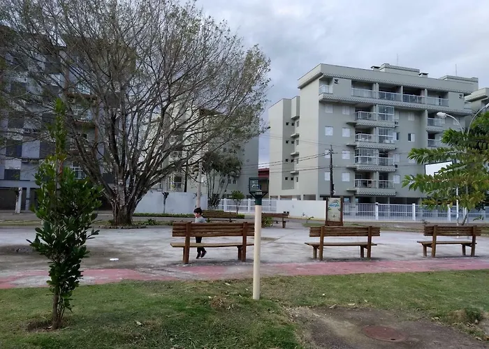 Apto Na Praia Grande - Campo Belo